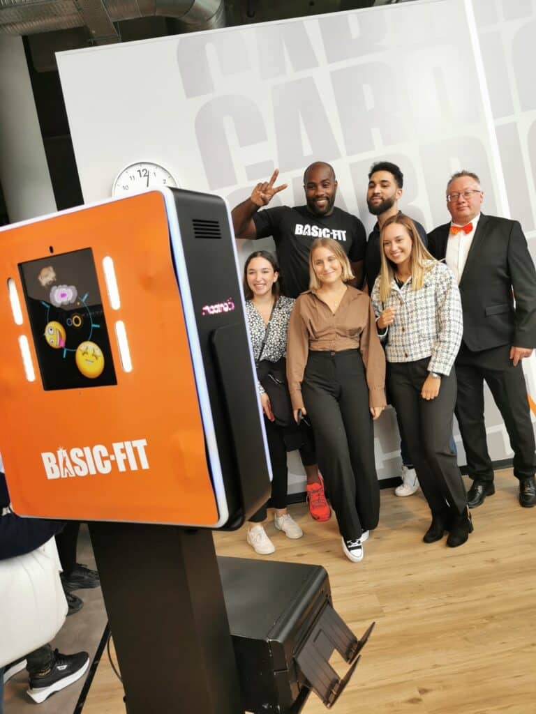 photobooth bsic fit teddy rinner photo événement d'entreprise