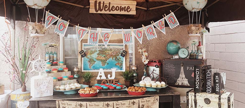 décoration baby shower theme voyage tour eiffel avion table à manger bonbon gateau