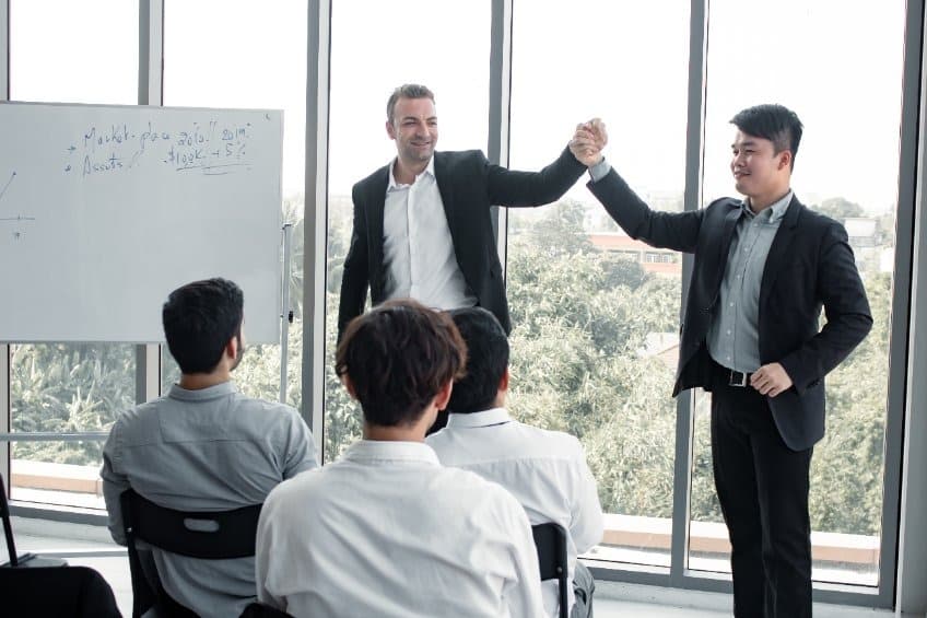 présentation réunion tableau papier blanc storyboard