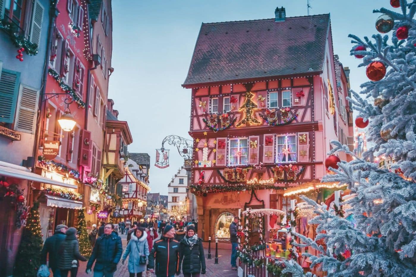 marché de noel colmar ville destination touristiques hiver